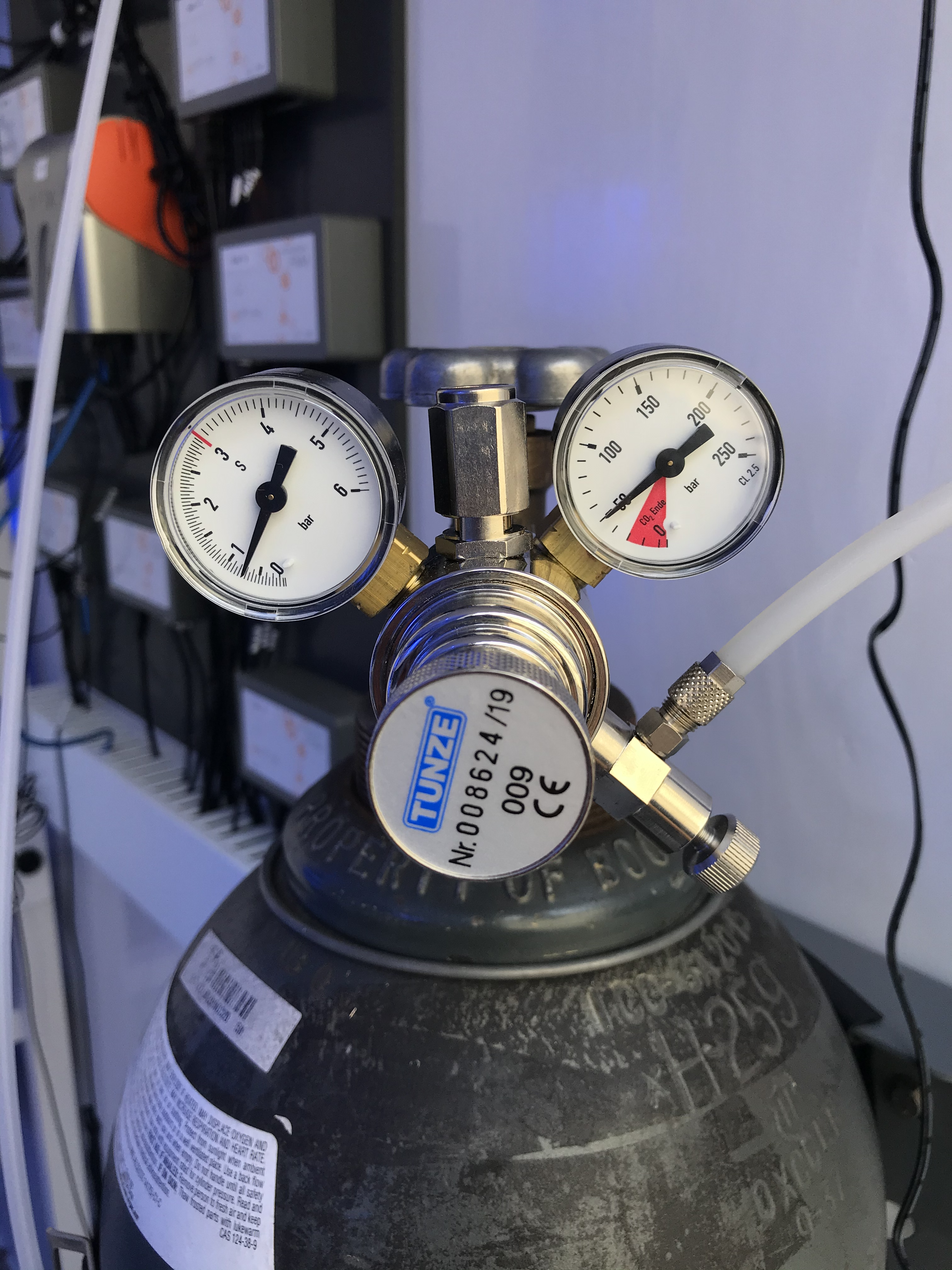 fig: CO2 Tank Tunze Valve